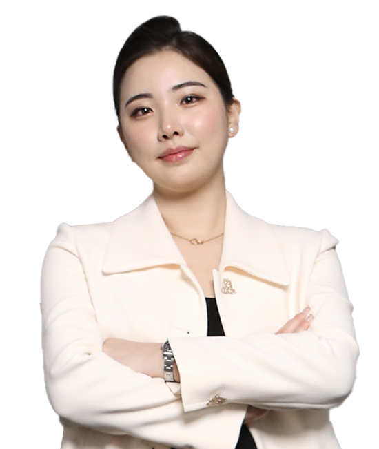 TERESA LEE portrait